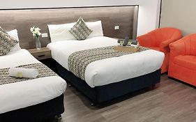 Elm Motel